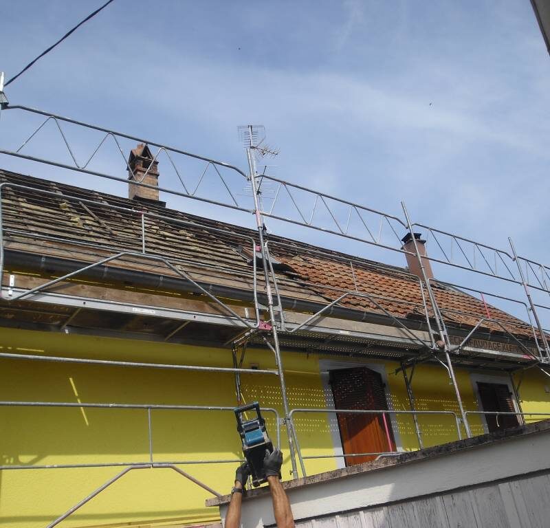 R&eacute;novation compl&egrave;te d’une toiture H&oelig;nheim 1