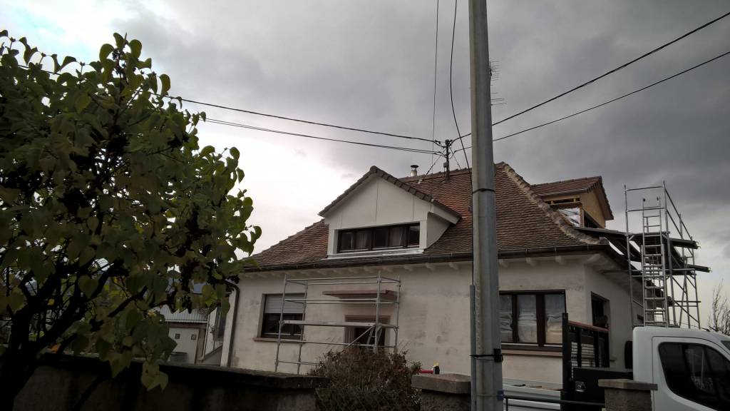 R&eacute;novation et isolation des lucarnes. H&oelig;nheim